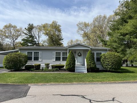 Photo of 50 Highland Street #260, Taunton, MA 02780 (MLS # 73514287)