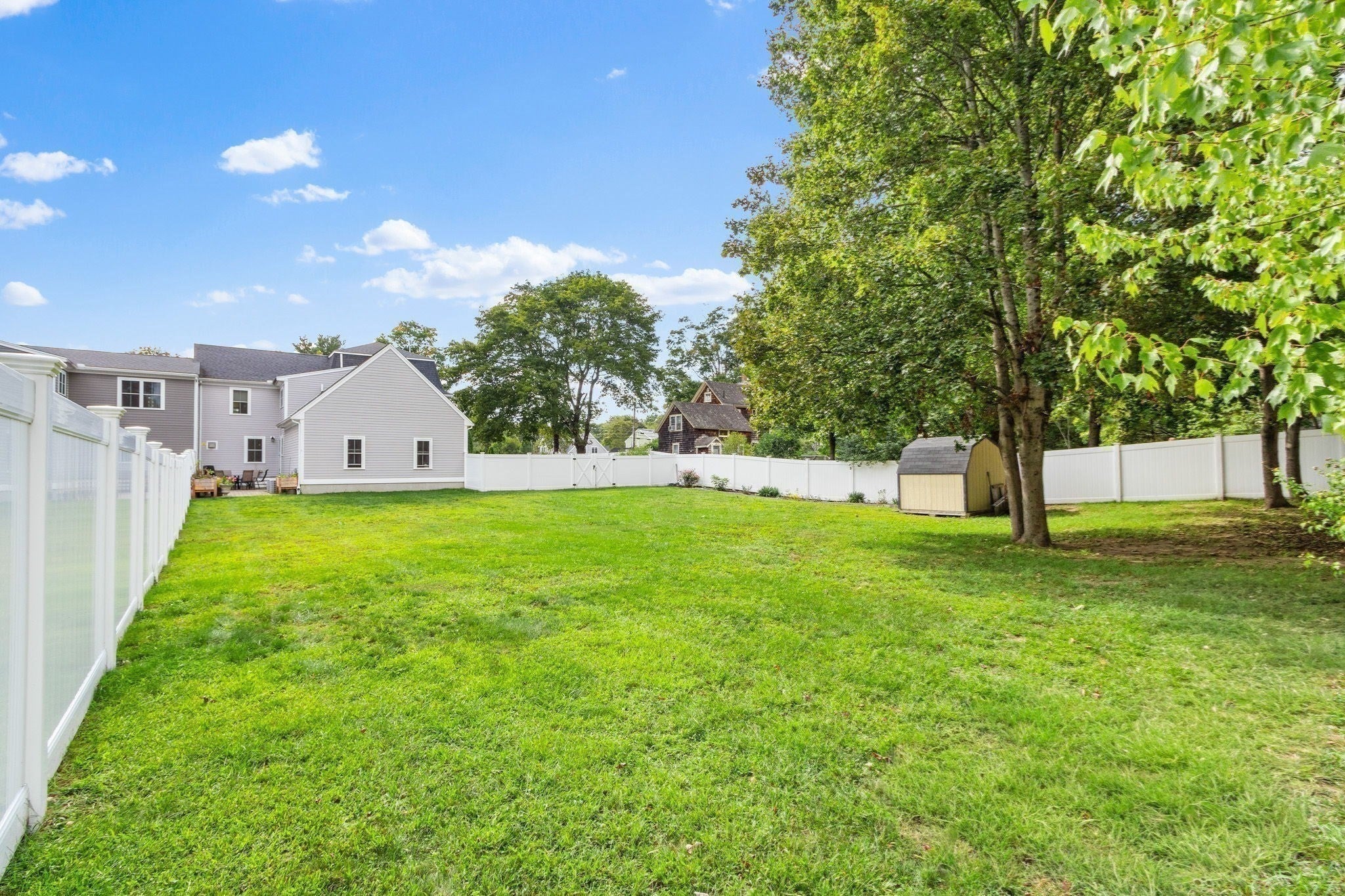 80 Pleasant St #80, Medfield, MA Photo #28