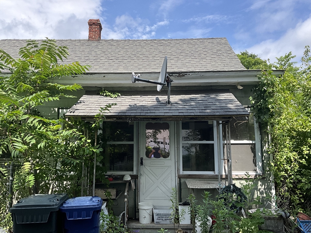640 Mammoth Rd