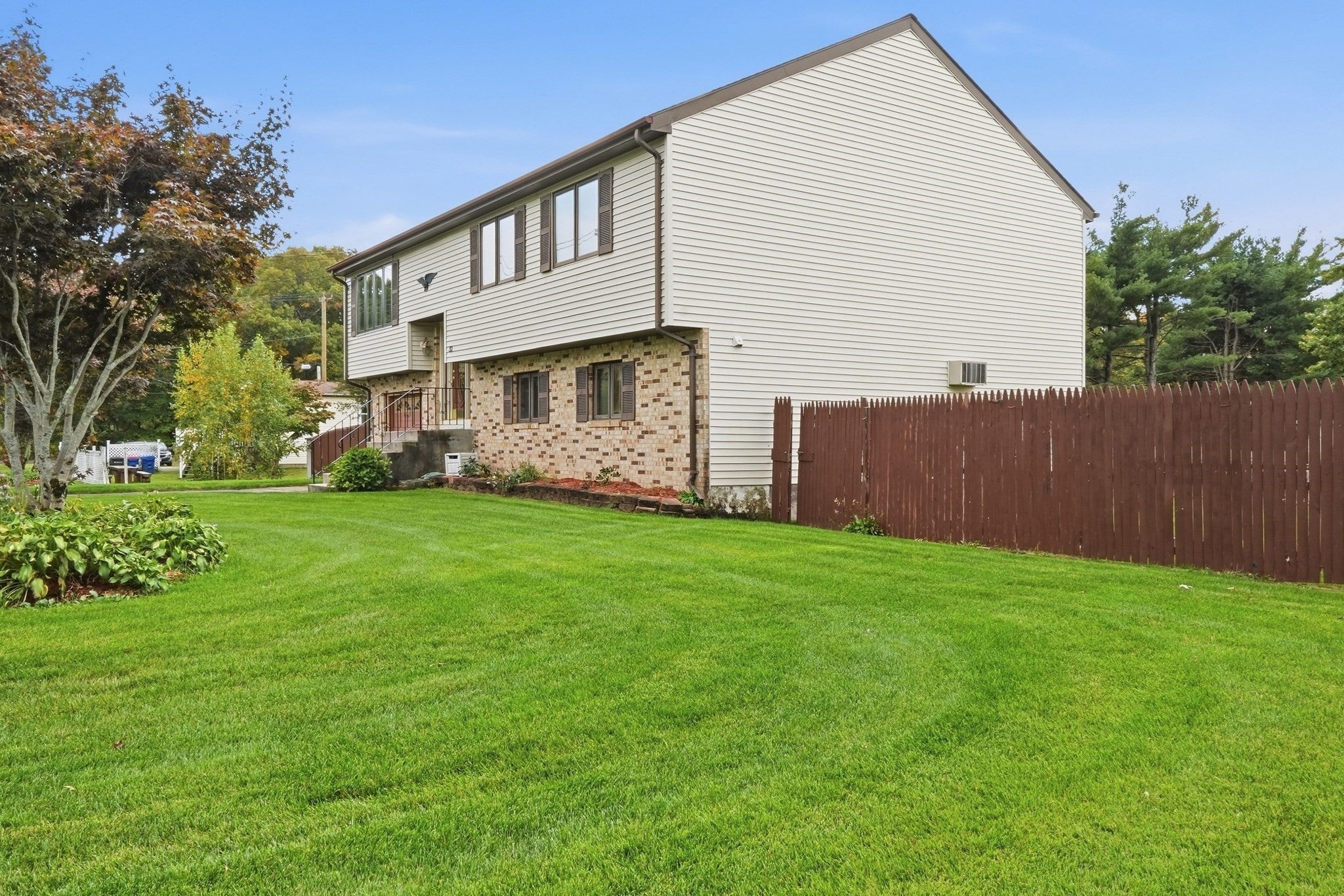 32 Clyde ST, Seekonk, MA, 32 Clyde ST, Seekonk, MA Photo #5