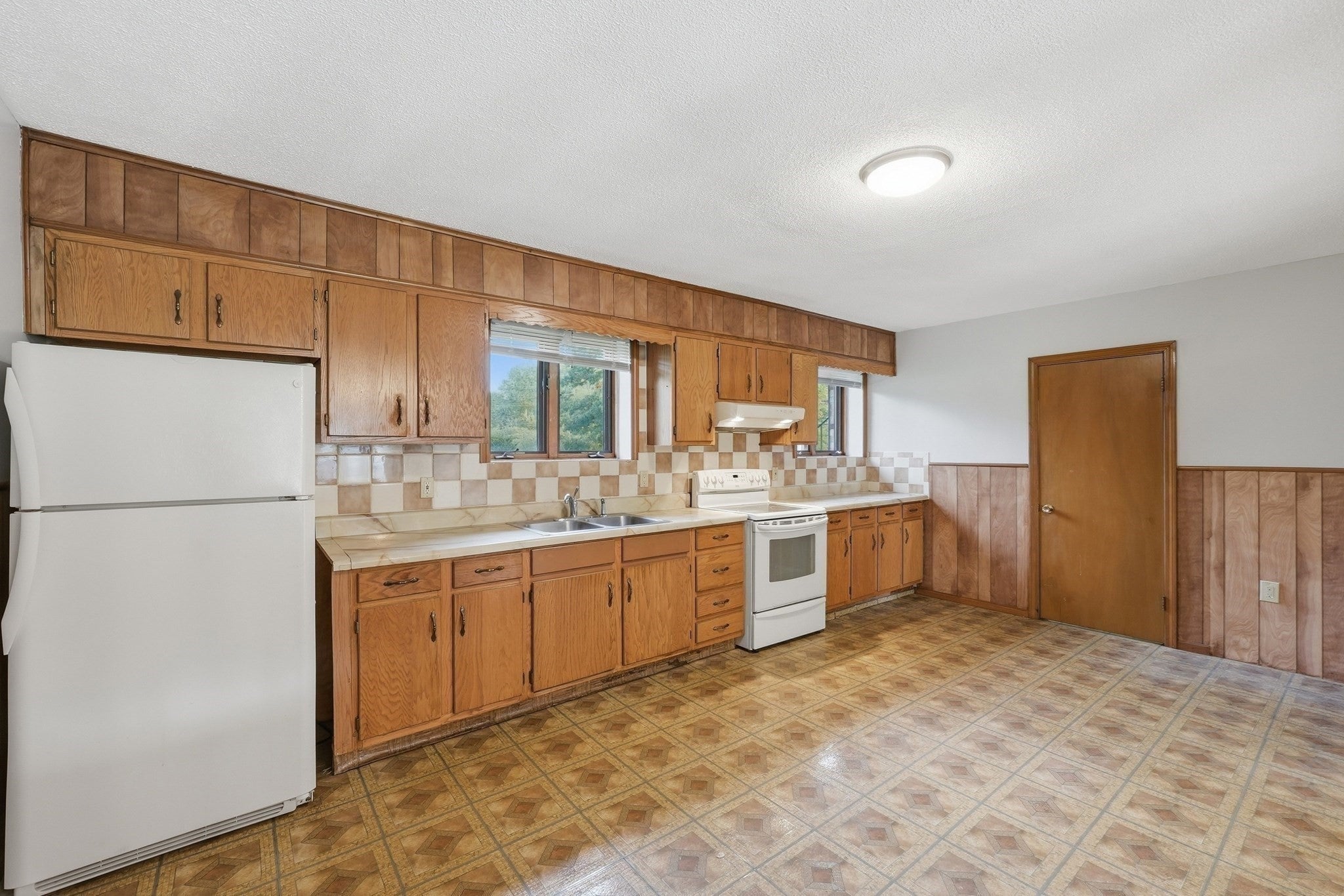 32 Clyde ST, Seekonk, MA, 32 Clyde ST, Seekonk, MA Photo #32