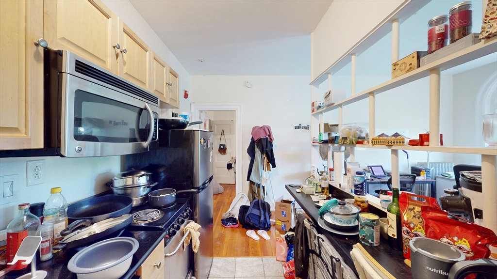 1071 Beacon St 7