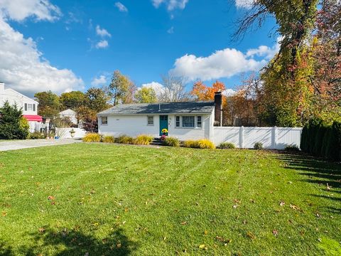 27 Fitchburg St Marlborough MA 01752