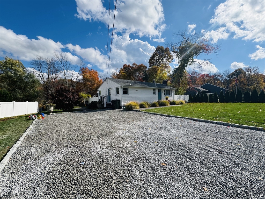 27 Fitchburg St