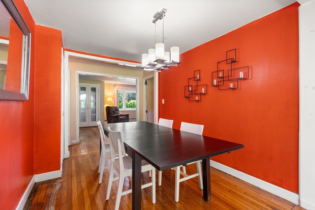 34 Irving Dr