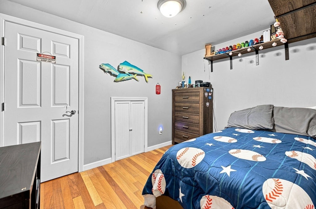 251 Oak St, Raynham, MA Photo #17
