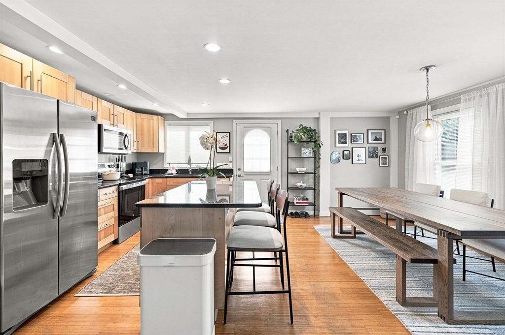 251 Oak St, Raynham, MA Photo #27