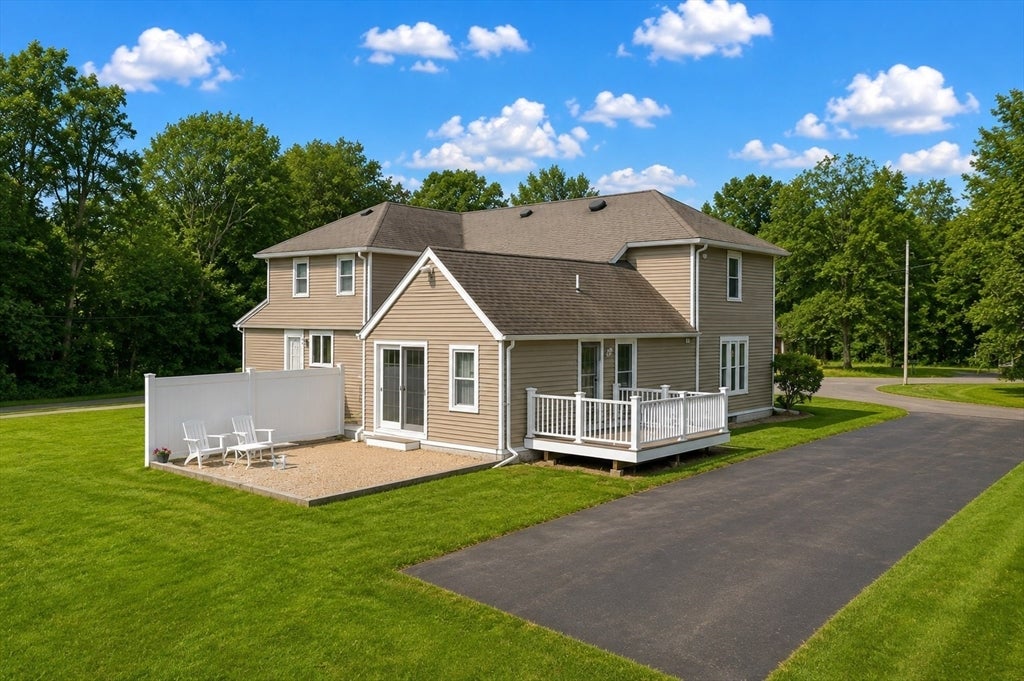 251 Oak St, Raynham, MA Photo #1