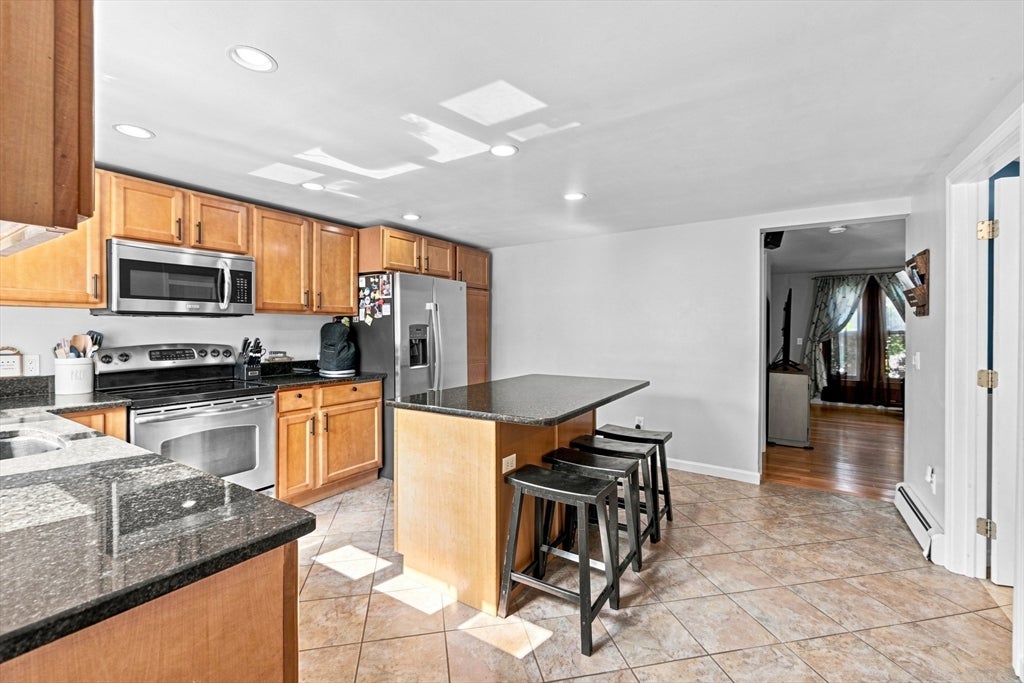 251 Oak St, Raynham, MA Photo #7