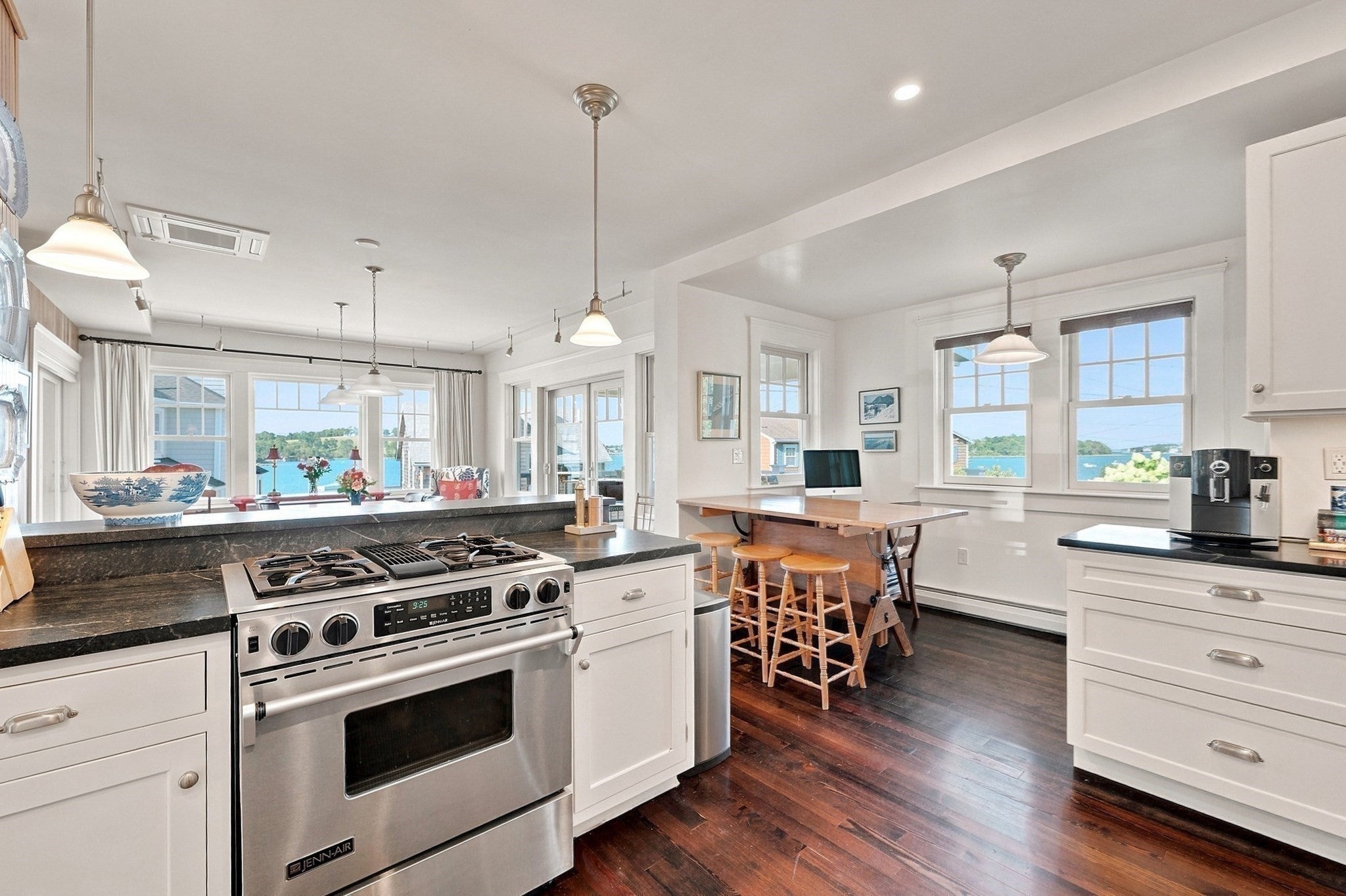 1 Old Colony Rd, Hull, MA, 1 Old Colony Rd, Hull, MA Photo #12