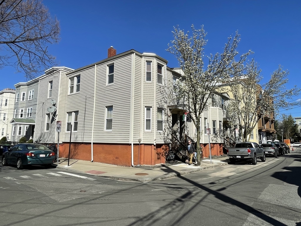 13-19 Houghton St