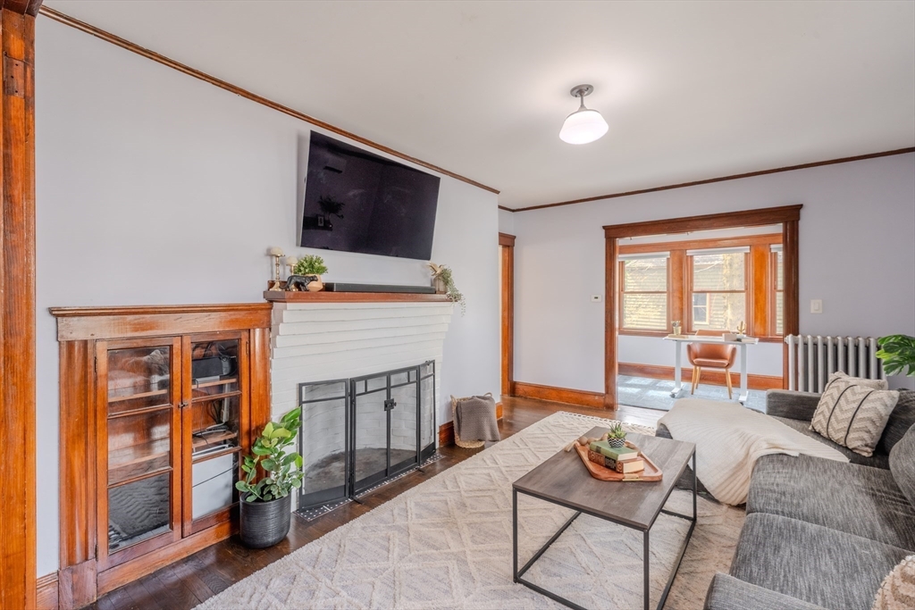 81 Linden Rd