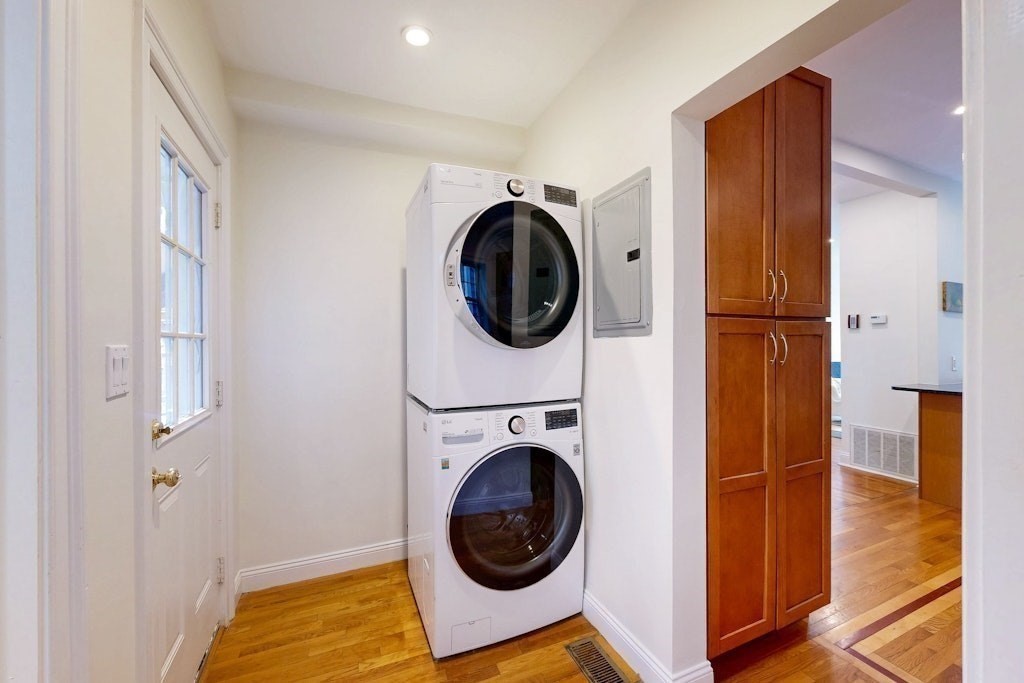 34 Elmwood Street A