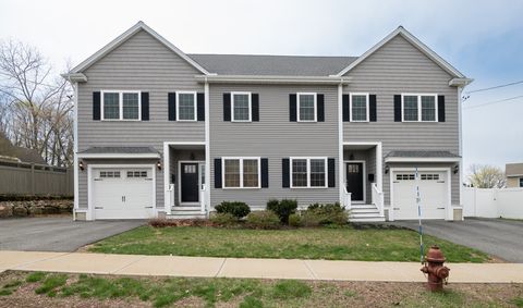 Photo of 102 William Street #B, Stoneham, MA 02180 (MLS # 73509268)