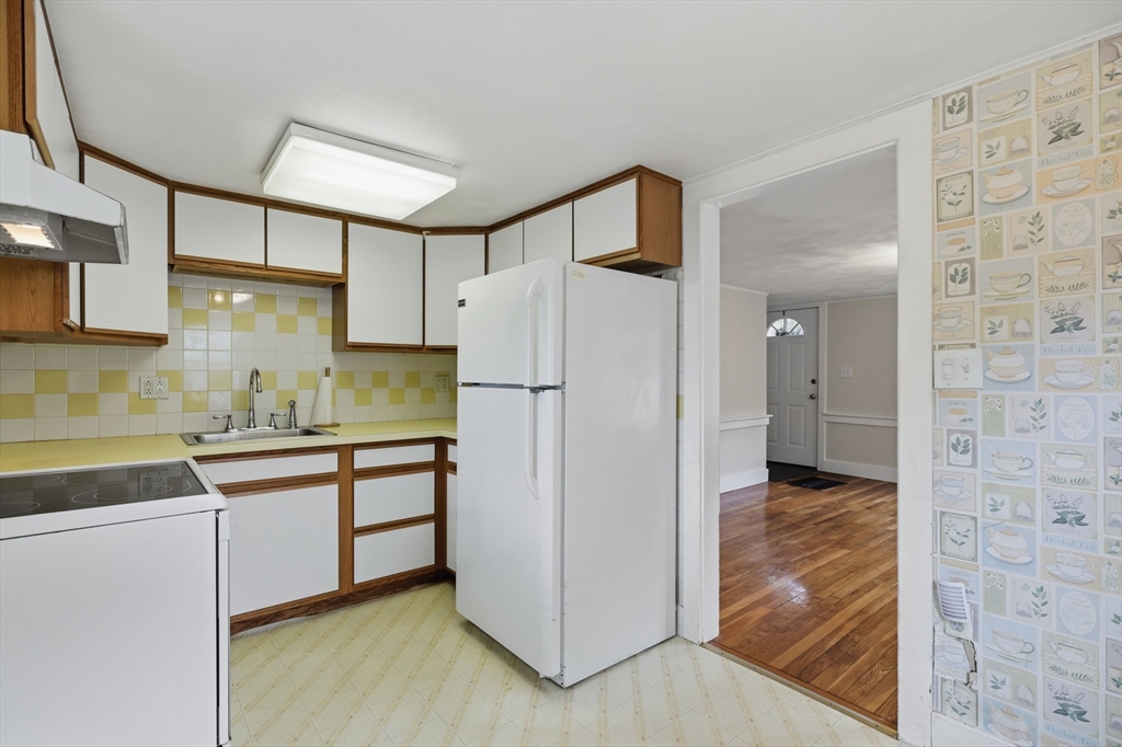 1 Brookhaven Road, Worcester, MA Photo #12
