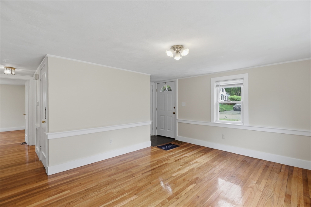 1 Brookhaven Road, Worcester, MA Photo #7