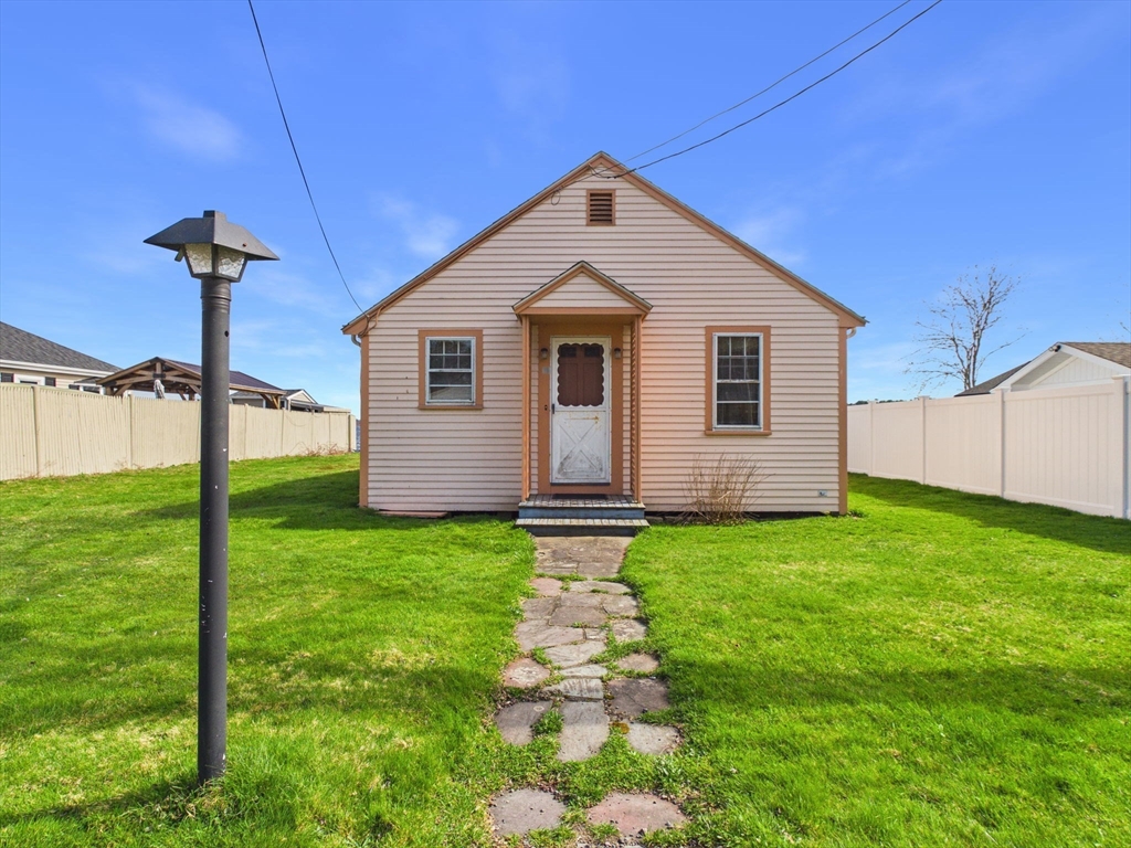 15 Shore Avenue