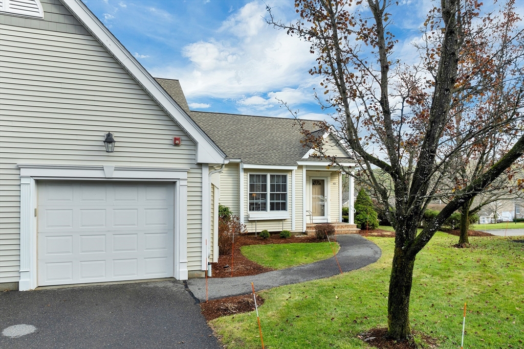 401 Autumn Ridge Dr 401