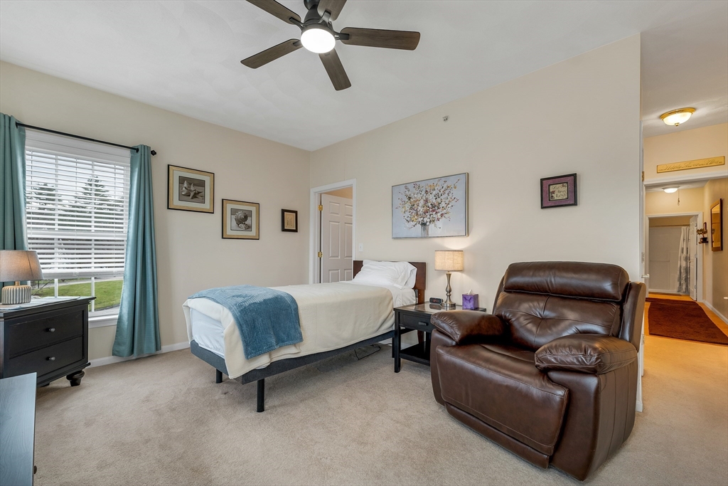 Ayer, Massachusetts 01432, United States, 2 Bedrooms Bedrooms, ,2 BathroomsBathrooms,Residential,Active,249412