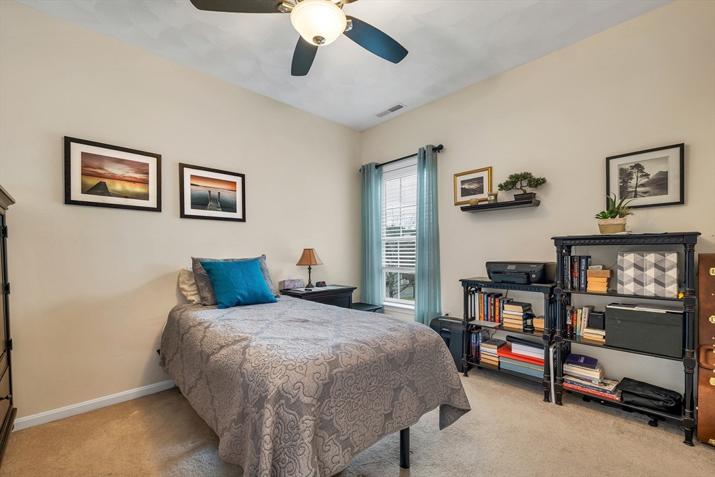 Ayer, Massachusetts 01432, United States, 2 Bedrooms Bedrooms, ,2 BathroomsBathrooms,Residential,Active,249412