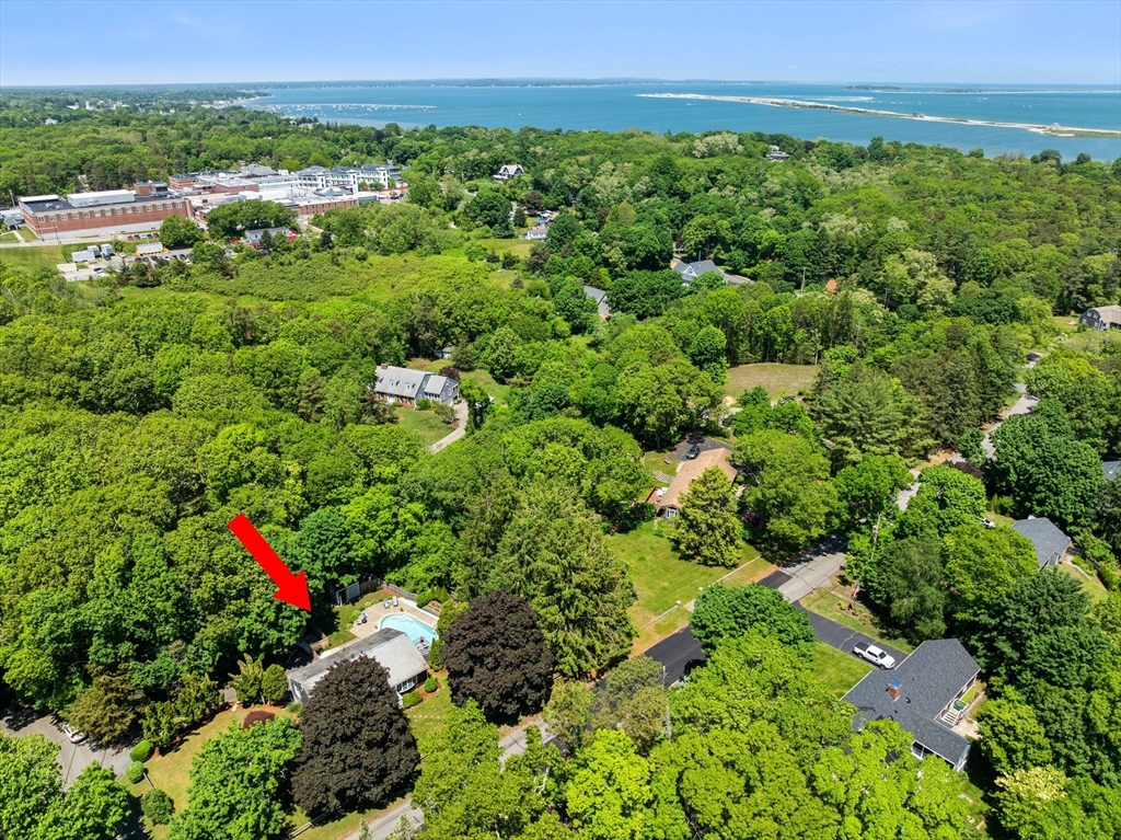 15 Dwight Ave
