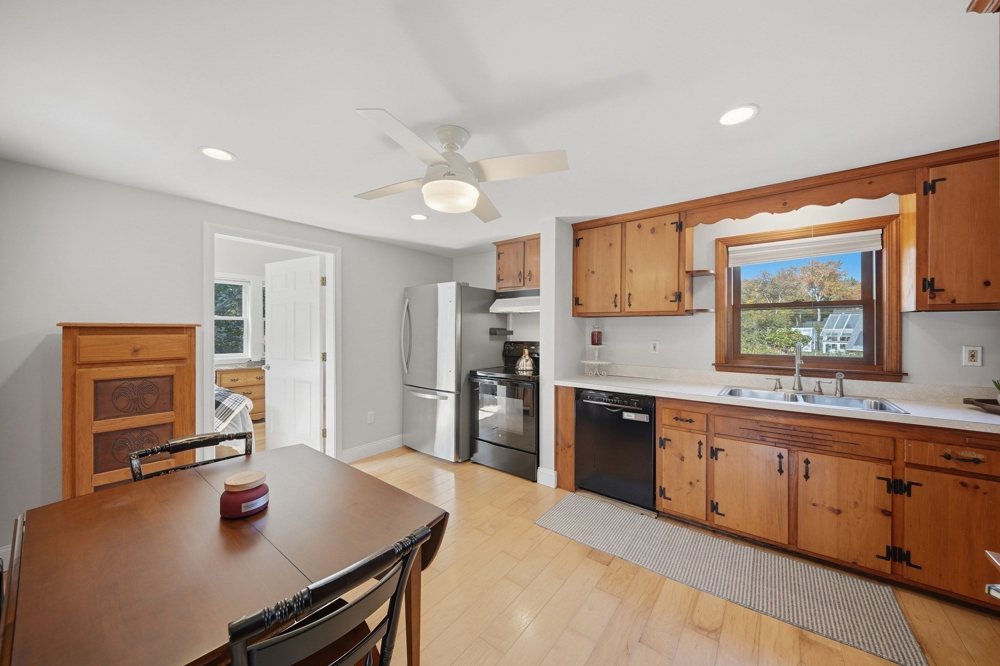 34 Andover St, Wilmington, MA, 34 Andover St, Wilmington, MA Photo #6