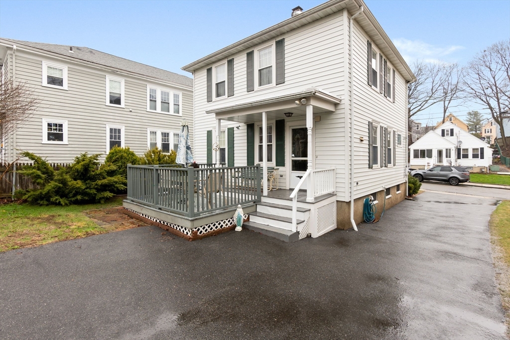 49 Barstow St