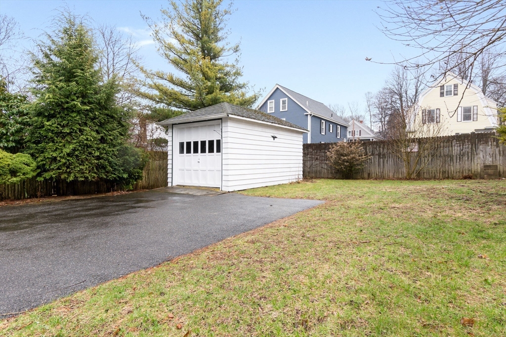 49 Barstow St