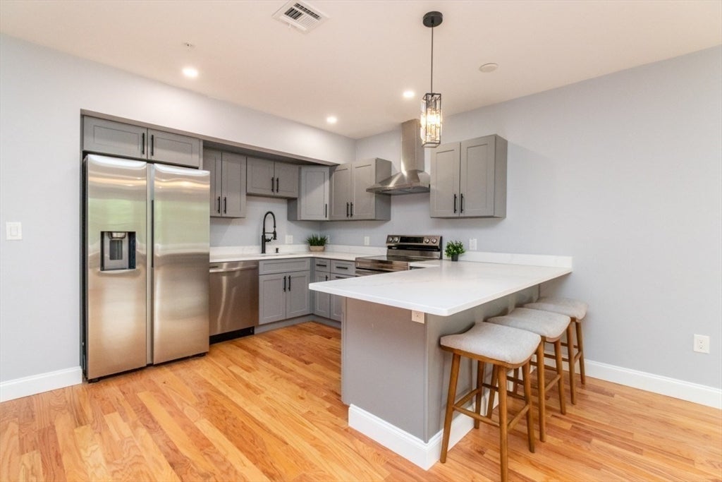 585 Washington Street #307, Quincy, MA Photo #3