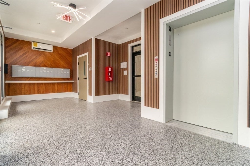 585 Washington Street #307, Quincy, MA Photo #15