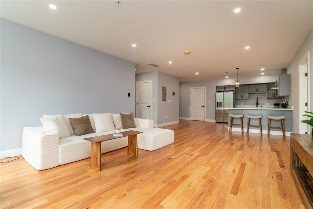 585 Washington Street #307, Quincy, MA Photo #7