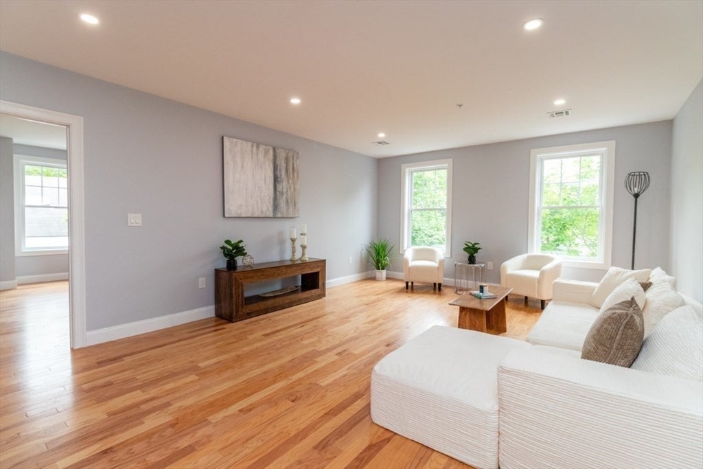 585 Washington Street #307, Quincy, MA Photo #5