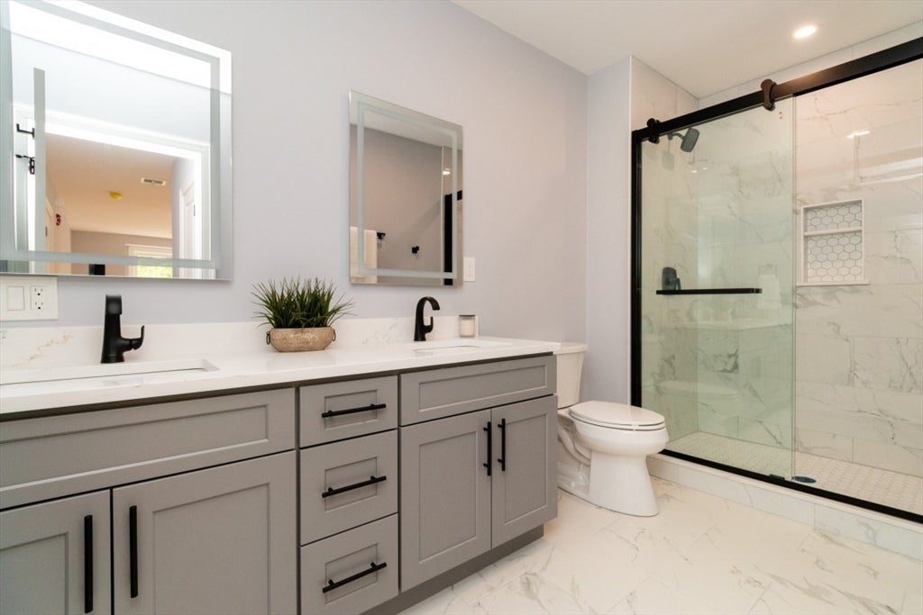 585 Washington Street #307, Quincy, MA Photo #11