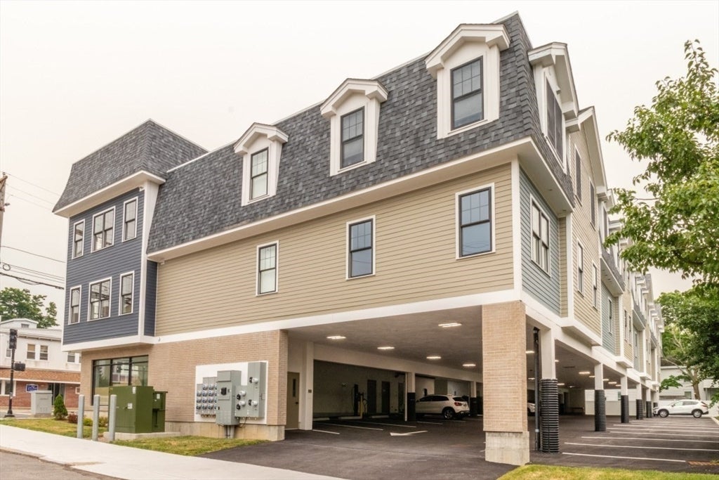 585 Washington Street #307, Quincy, MA Photo #17