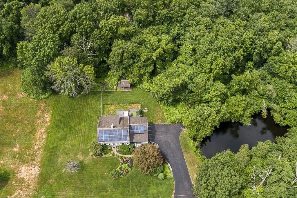85 Millbury Rd