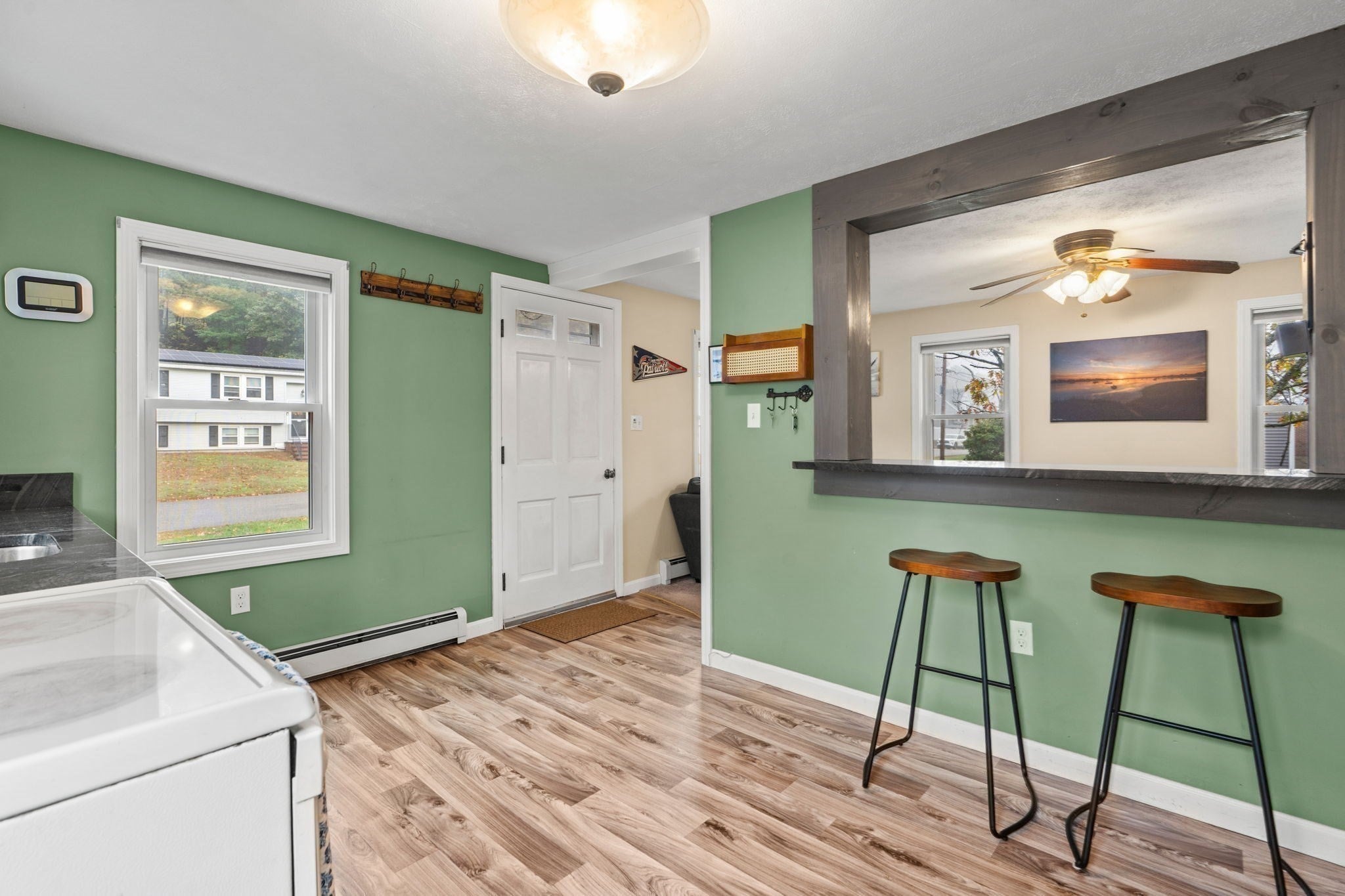 17 1/2 West Winkley St, Amesbury, MA, 17 1/2 West Winkley St, Amesbury, MA Photo #7
