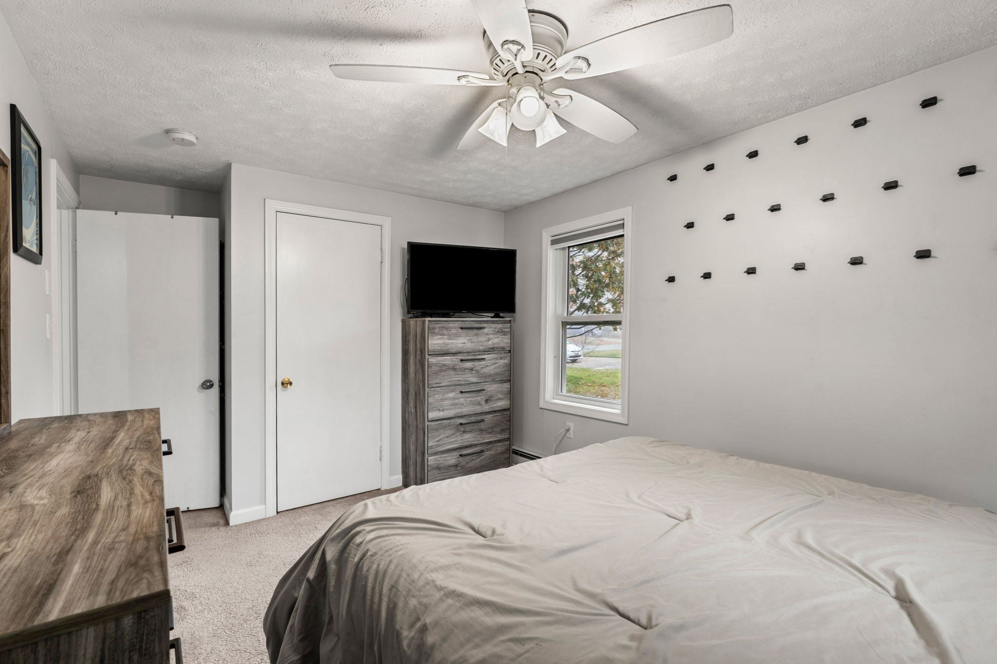 17 1/2 West Winkley St, Amesbury, MA, 17 1/2 West Winkley St, Amesbury, MA Photo #11