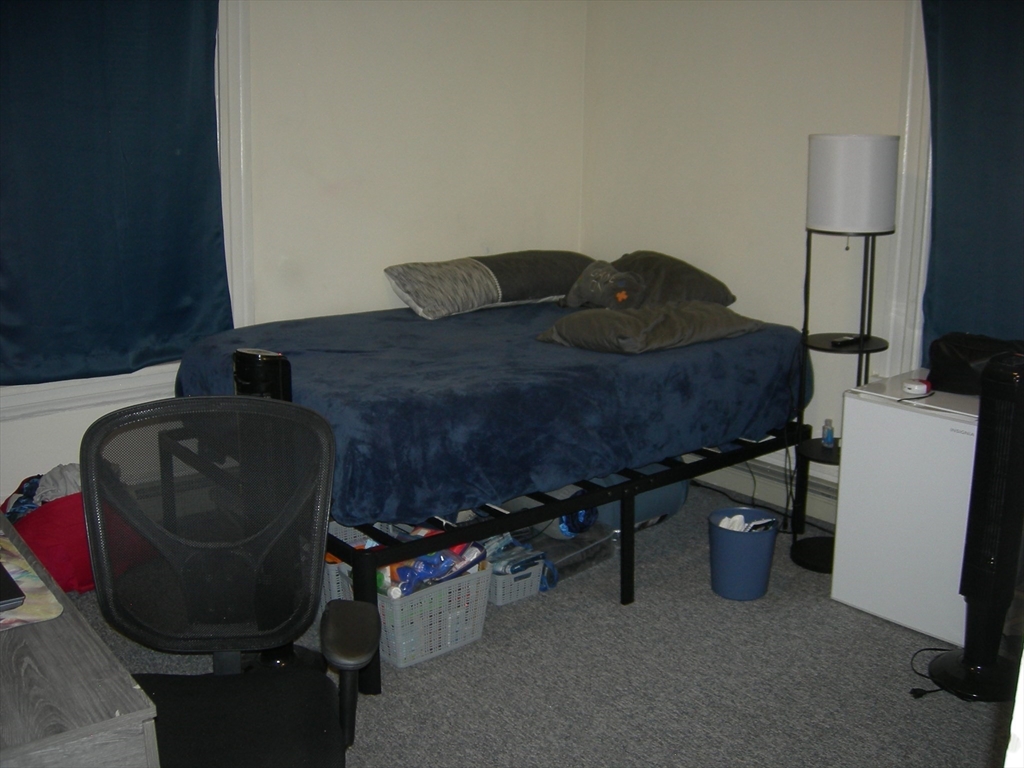 66 Fruit St, Worcester, MA, 66 Fruit St, Worcester, MA Photo #12