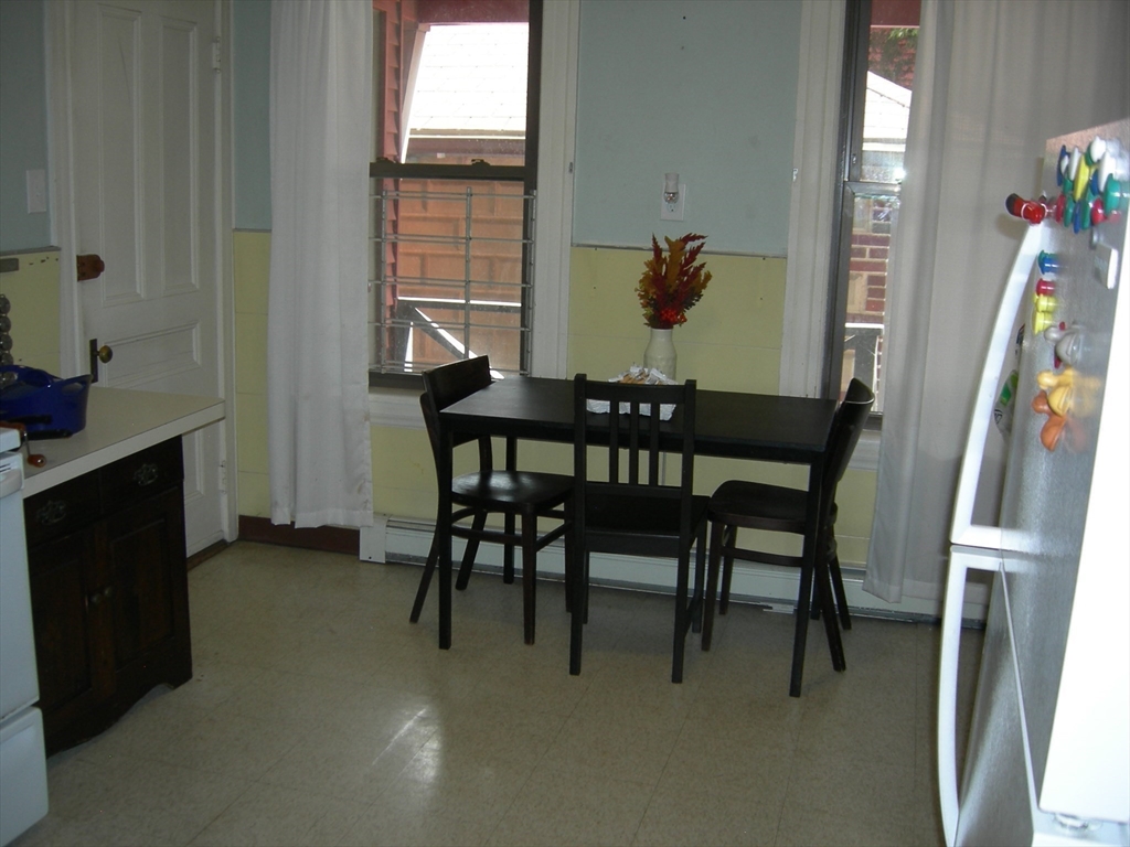 66 Fruit St, Worcester, MA, 66 Fruit St, Worcester, MA Photo #7