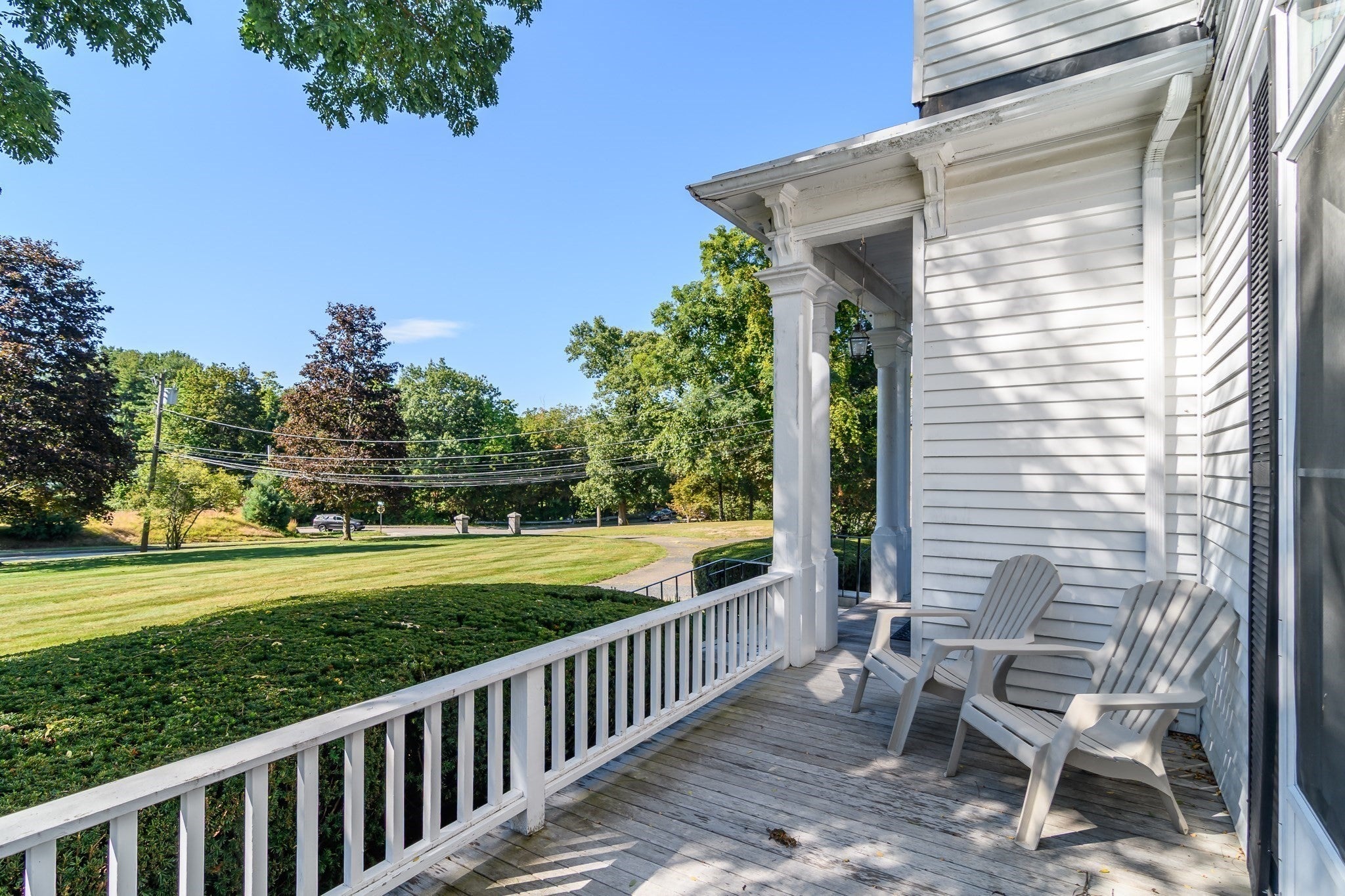 219 Pond St 1