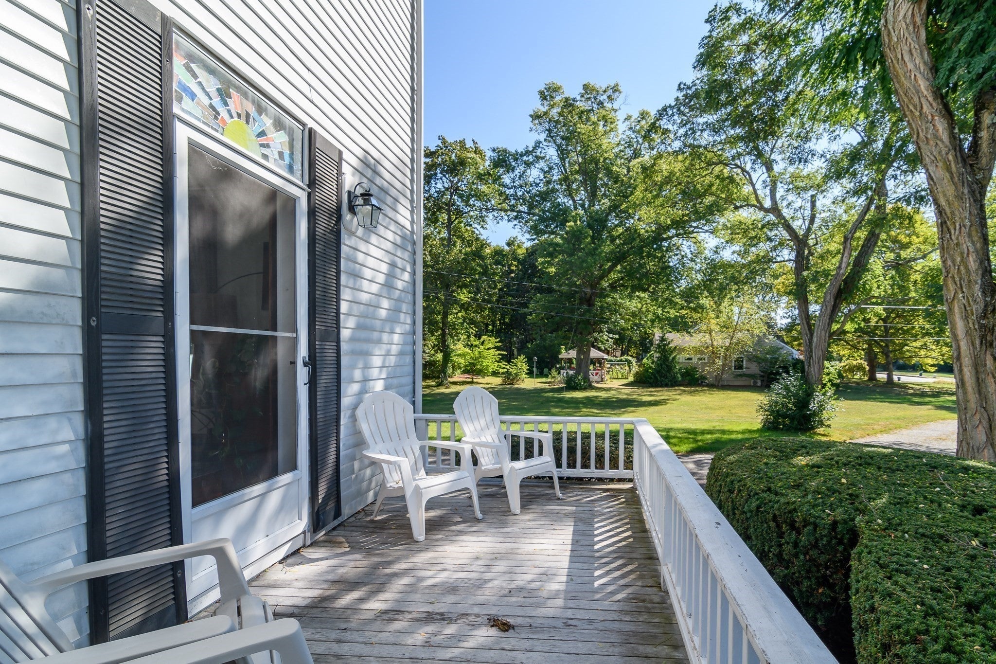 219 Pond St 1