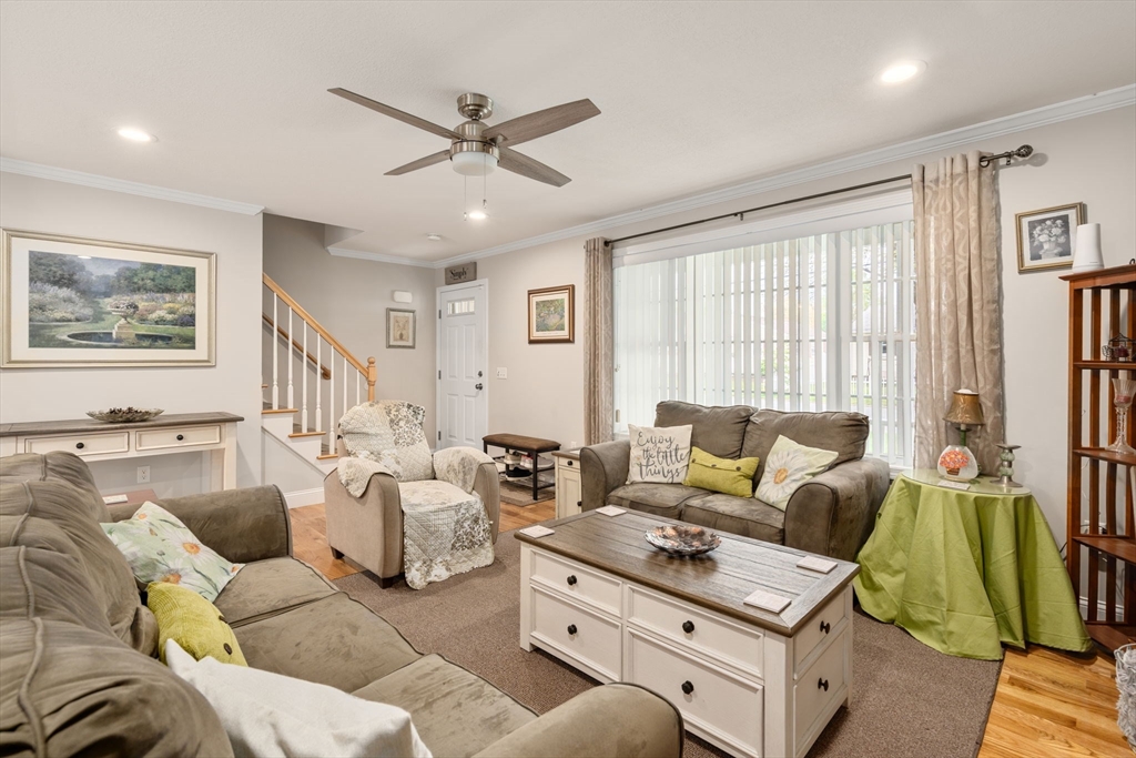 152 Ambrose St, Springfield, MA Photo #11