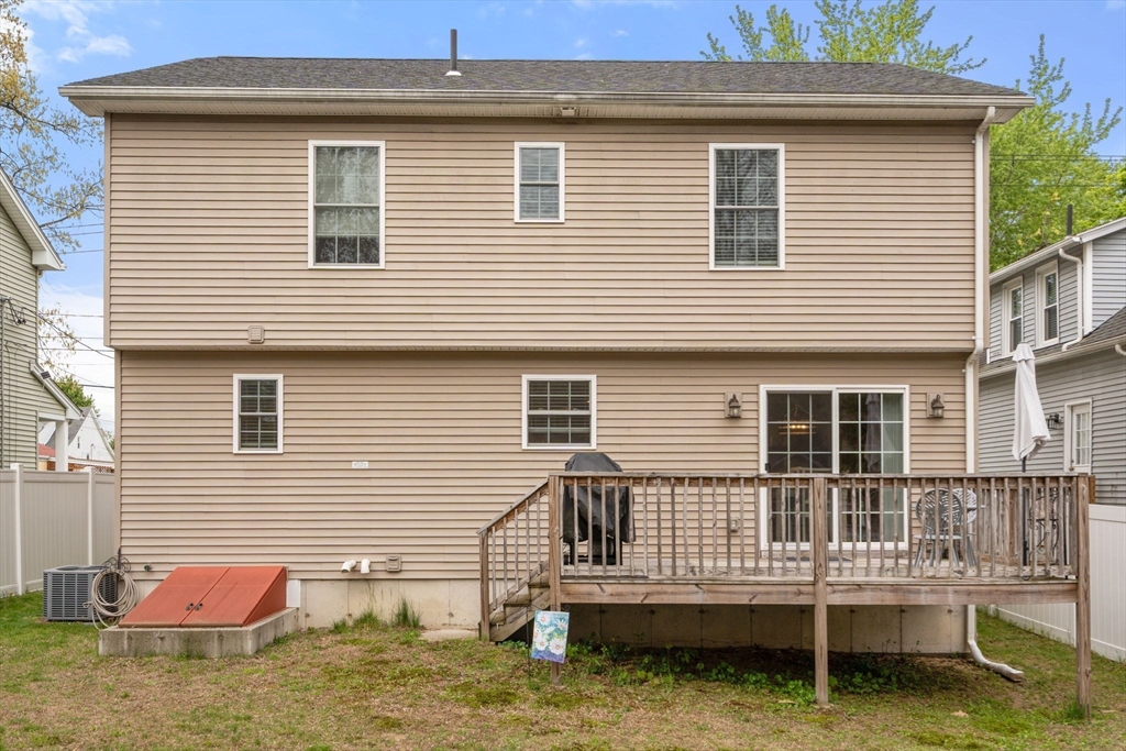 152 Ambrose St, Springfield, MA Photo #34