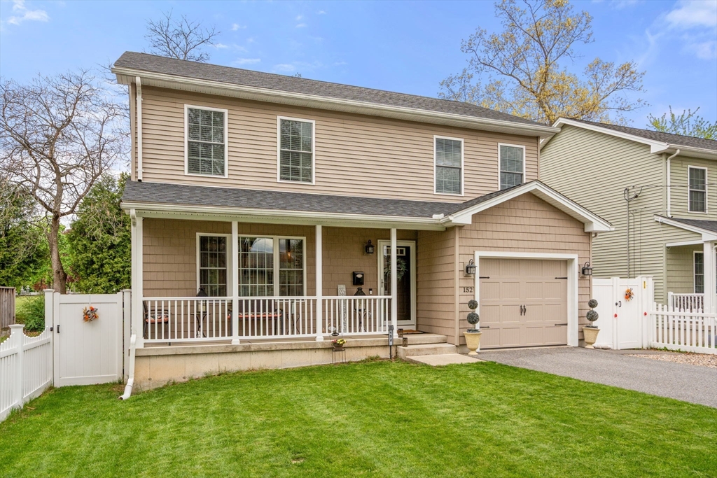 152 Ambrose St, Springfield, MA Photo #2