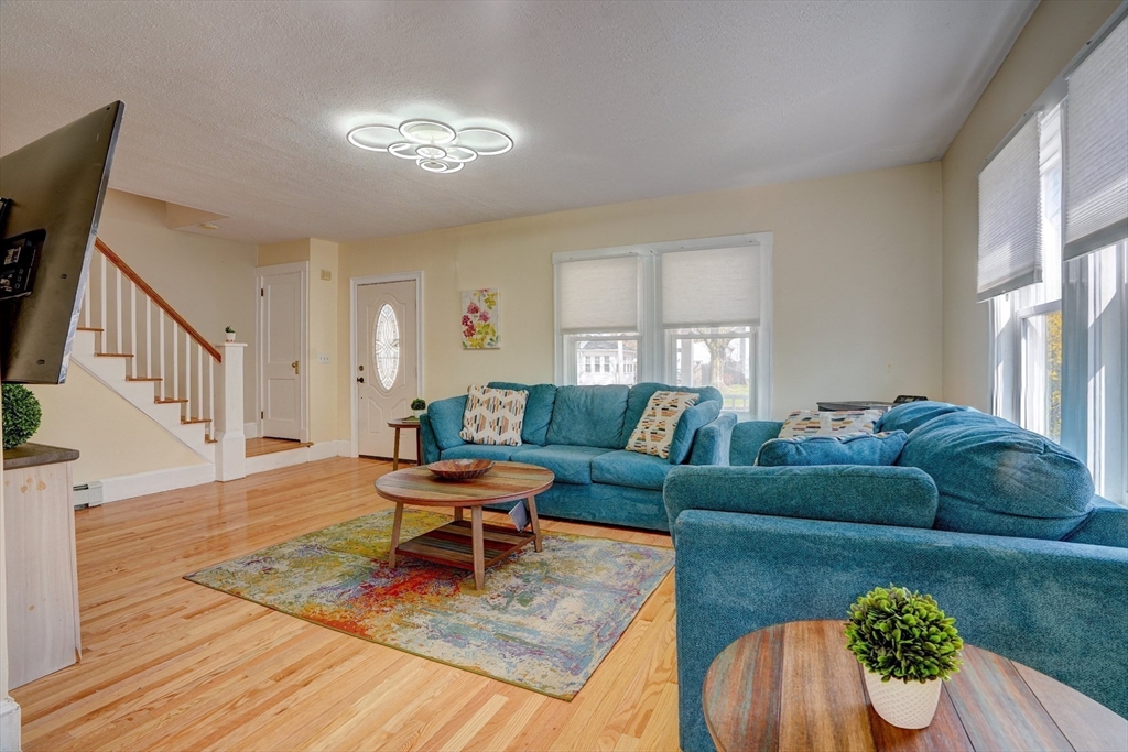 43 Coolidge Ave