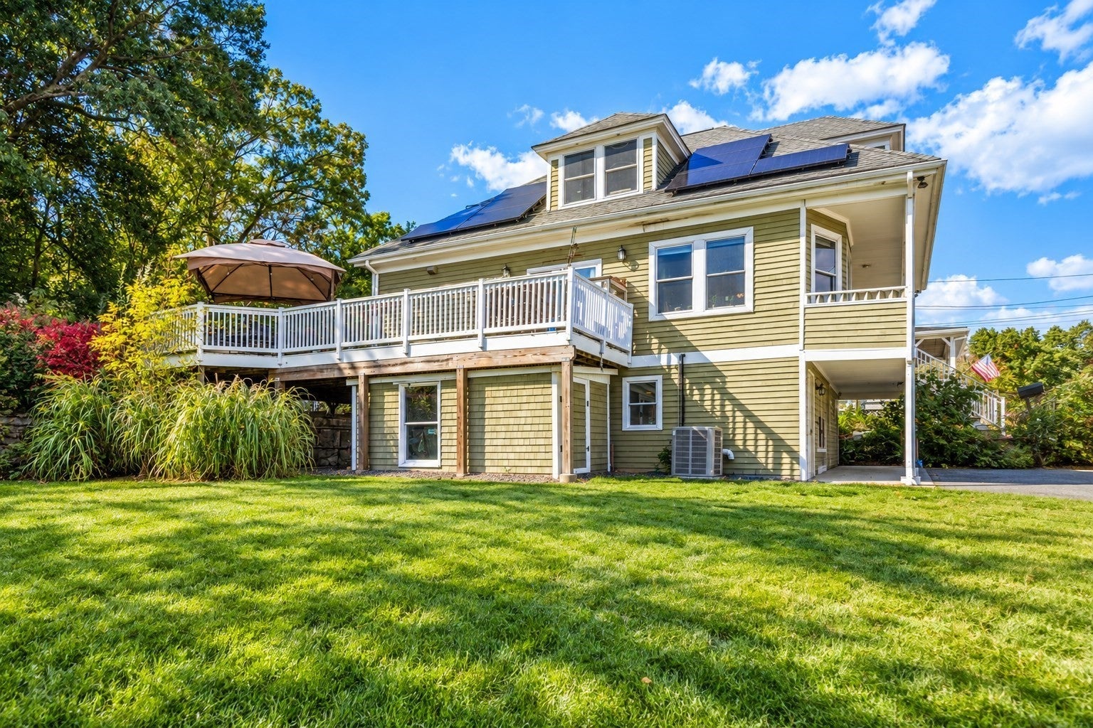 17 Connecticut Ave, Blackstone, MA Photo #26