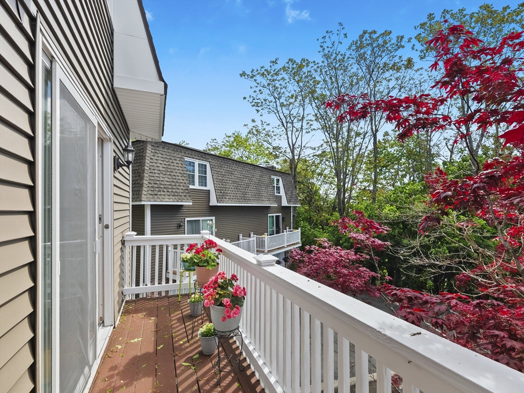54 Oaklandave AVE, Lynn, MA Photo #10