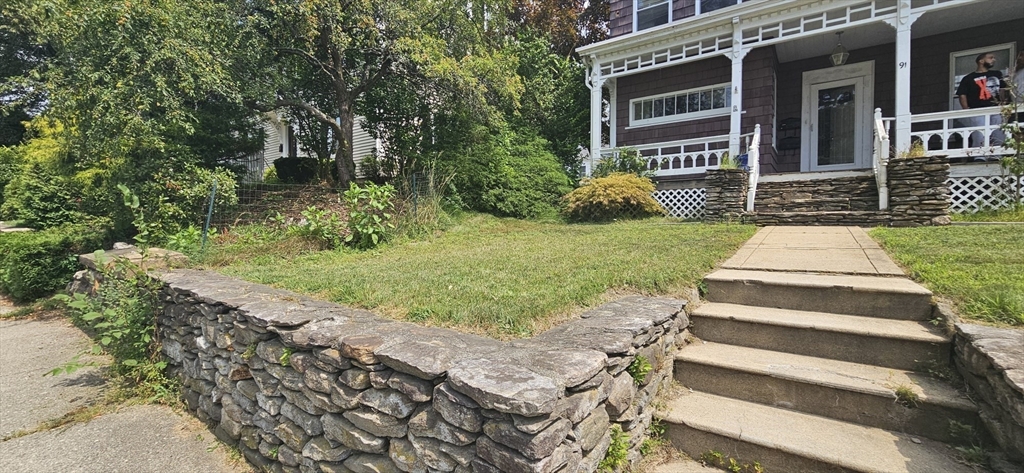 91 Everett St