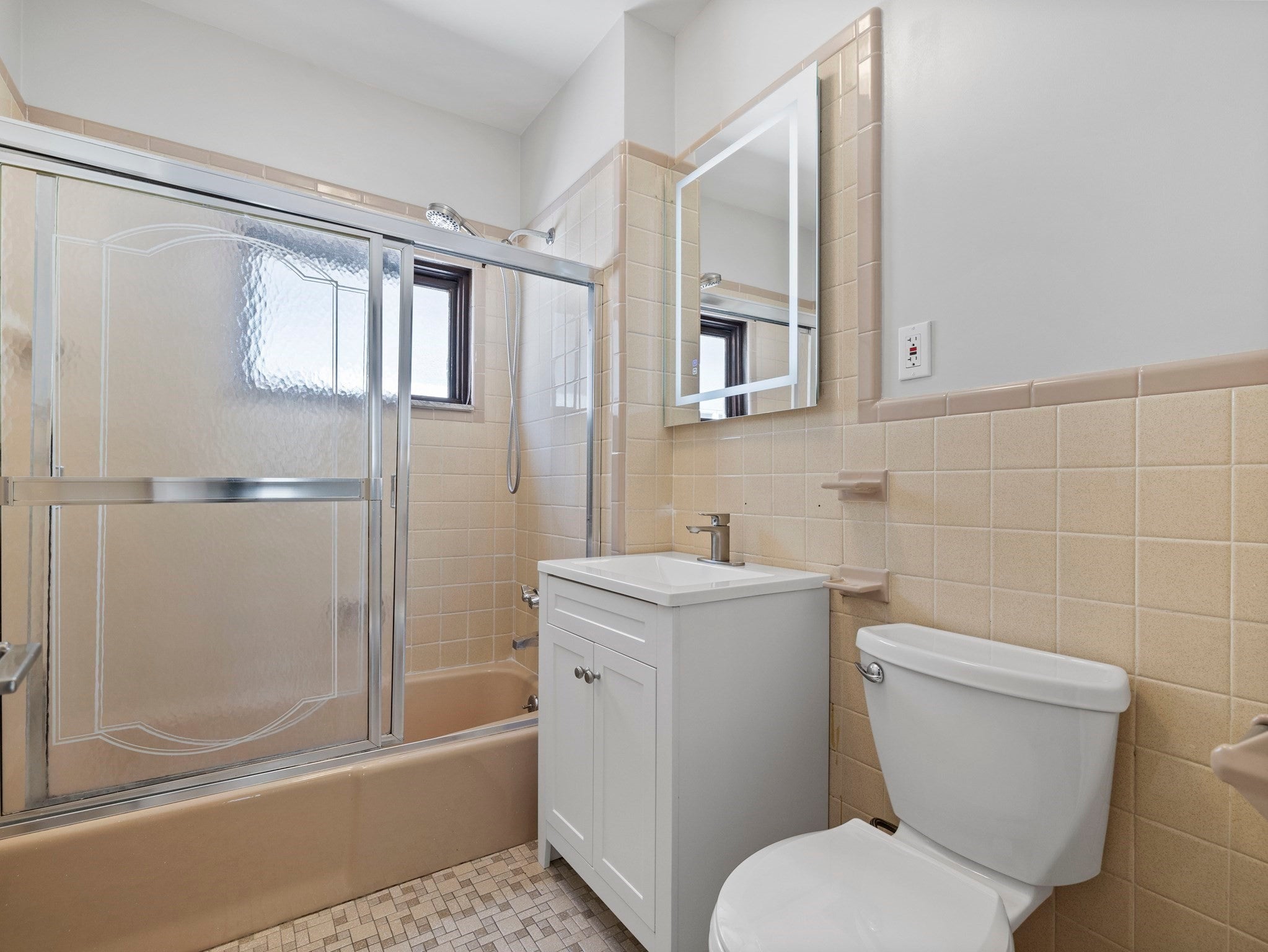 14 Windsor RD #2, Medford, MA, 14 Windsor RD #2, Medford, MA Photo #17
