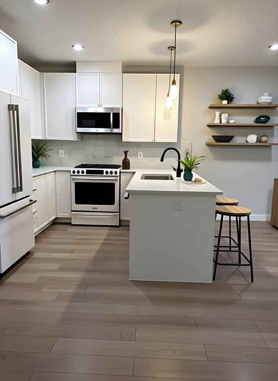 100 Lincoln Street 201